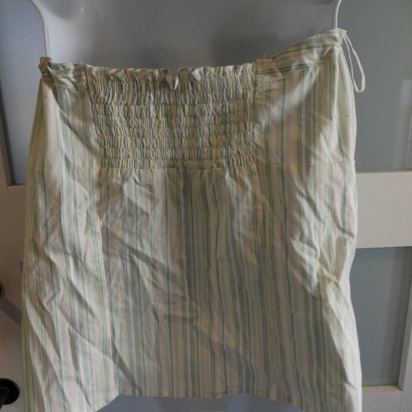 B. Moss Button Down Front W/Front Tie Halter Top Size L Women's NWOT - Picture 3 of 3